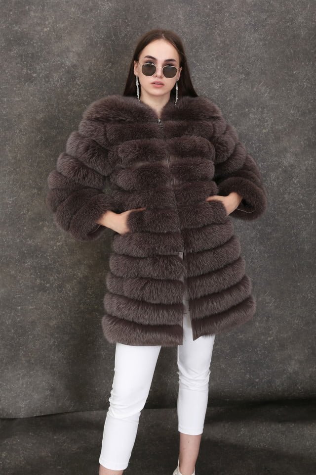 fur coat 001